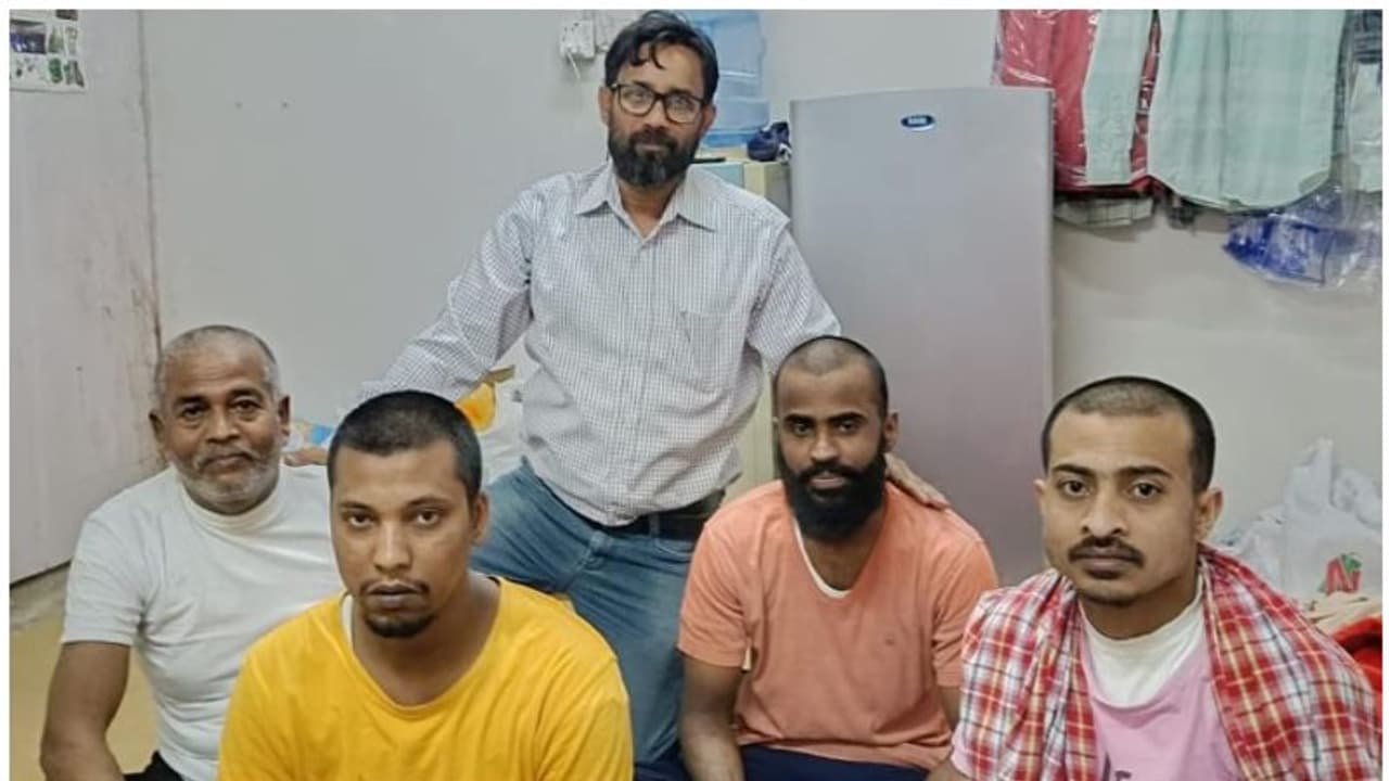 കൊലപാതക കേസില് ജയിലിലായി; മൂന്ന് വര്ഷത്തിനിപ്പുറം പ്രവാസി ഇന്ത്യക്കാര്ക്ക് ആശ്വാസമായി കോടതി വിധി കൊലപാതക കേസില് ജയിലിലായി; മൂന്ന് വര്ഷത്തിനിപ്പുറം പ്രവാസി ഇന്ത്യക്കാര്ക്ക് ആശ്വാസമായി കോടതി വിധി