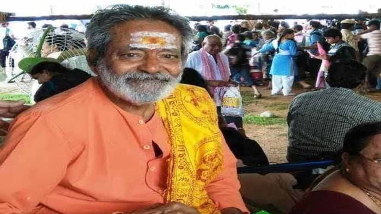 చేప మందు పంపిణీ: బత్తిన హరినాథ్ గౌడ్ కన్నుమూత చేప మందు పంపిణీ: బత్తిన హరినాథ్ గౌడ్ కన్నుమూత