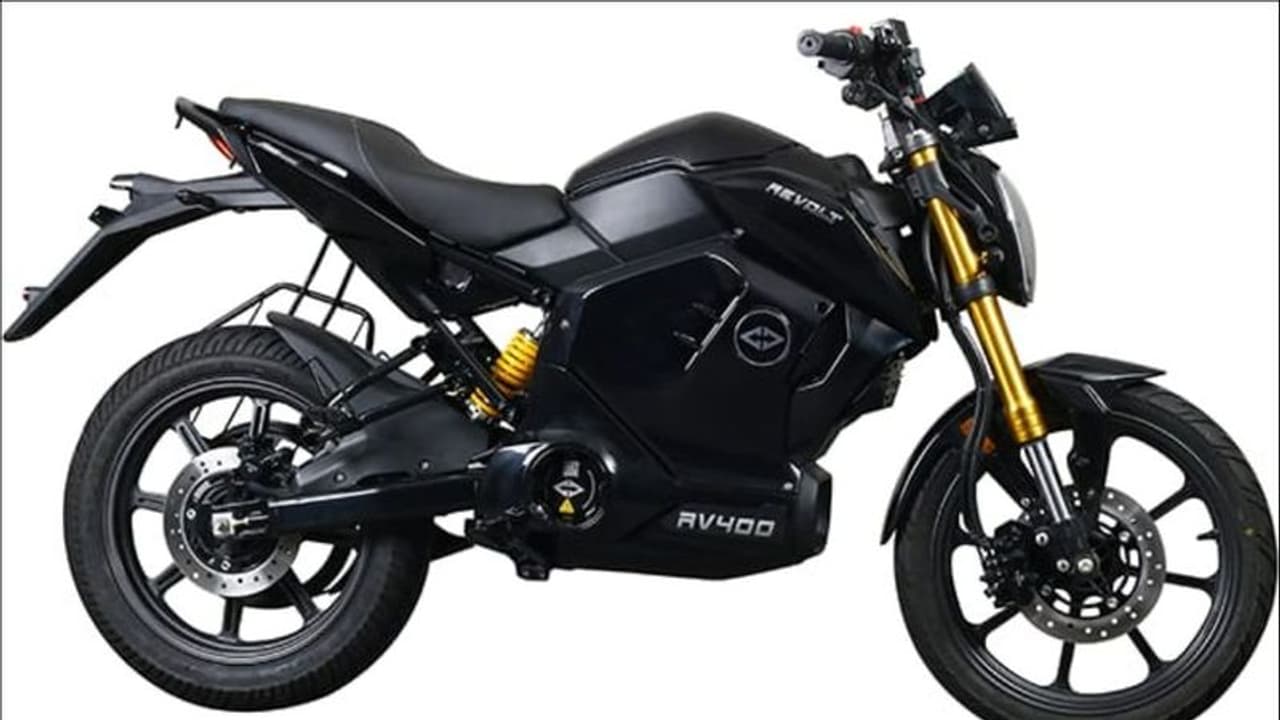 തകര്പ്പൻ മൈലേജും കിടുക്കൻ ലുക്കും കലക്കൻ വിലയും; കറുപ്പുടുത്ത് റിവോള്ട്ട് ഇലക്ട്രിക്ക് ബൈക്ക് തകര്പ്പൻ മൈലേജും കിടുക്കൻ ലുക്കും കലക്കൻ വിലയും; കറുപ്പുടുത്ത് റിവോള്ട്ട് ഇലക്ട്രിക്ക് ബൈക്ക്