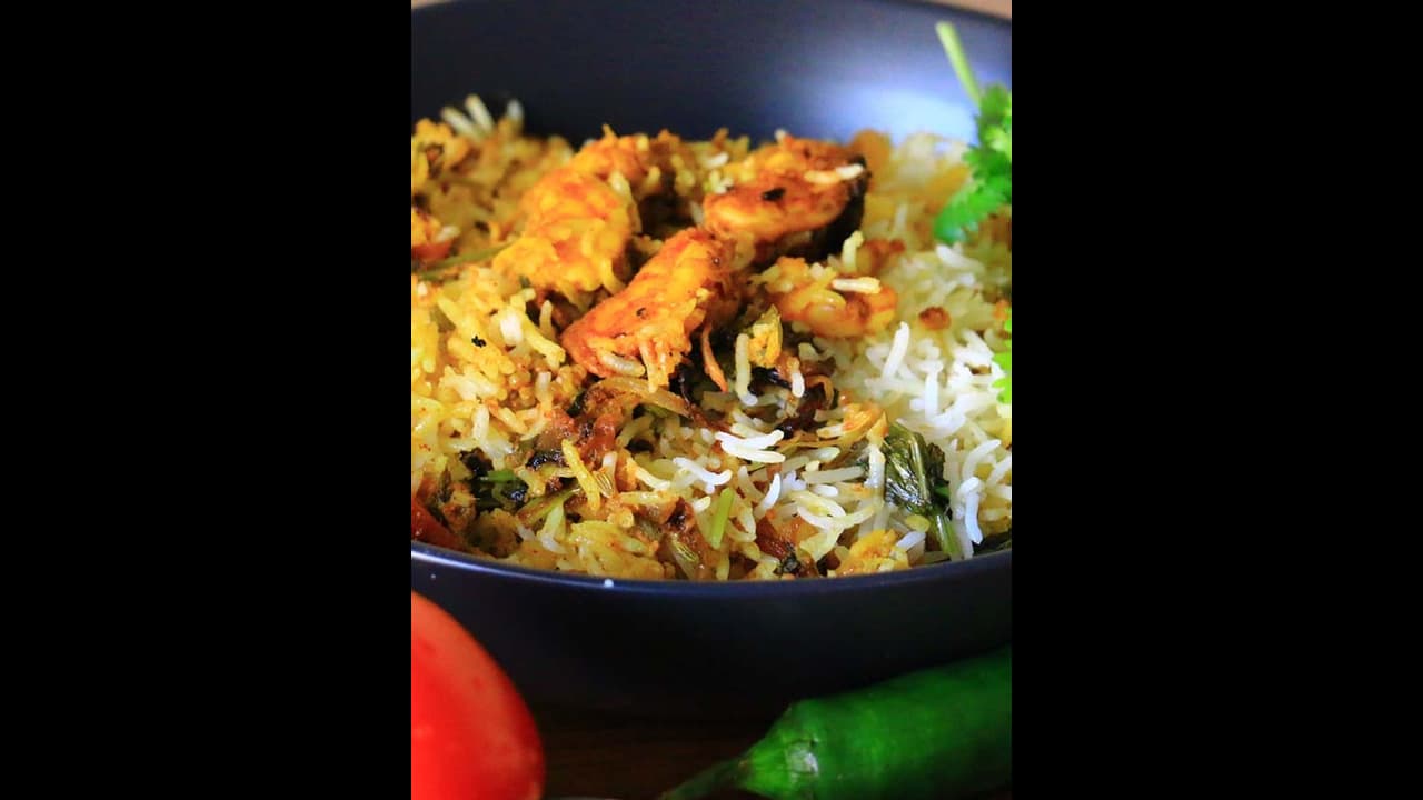 ಶ್ರೀರಾಮನ ಚಿತ್ರದ ಪ್ಲೇಟ್‌ನಲ್ಲಿ ಬಿರಿಯಾನಿ ಮಾರಾಟ, ಹಿಂದೂಗಳ ದೂರಿನ ಬಳಿಕ ಪೊಲೀಸರಿಂದ ಕ್ರಮ!