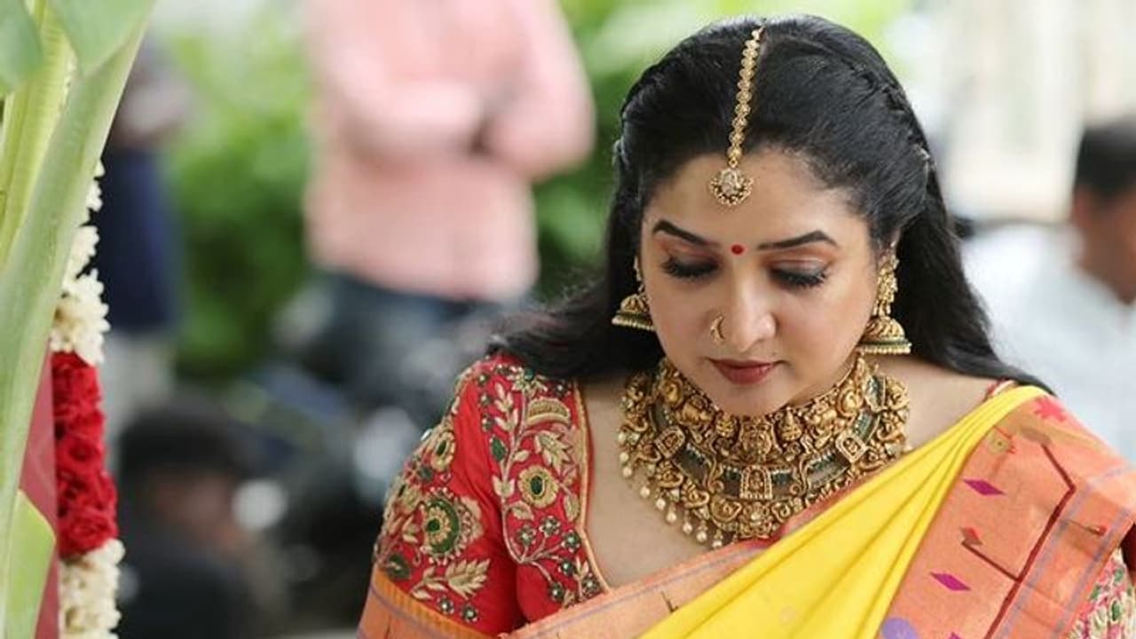 அன்புக்குரியவர்களுடன் மறக்க முடியாத தருணம்... அருண் விஜய் அக்கா அனிதா விஜயகுமாரின் உருக்கமான பதிவு.. அன்புக்குரியவர்களுடன் மறக்க முடியாத தருணம்... அருண் விஜய் அக்கா அனிதா விஜயகுமாரின் உருக்கமான பதிவு..