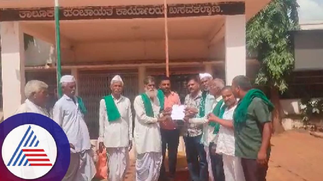 ಗ್ರಾಪಂ ಅಧ್ಯಕ್ಷ, ಪಿಡಿಓಗಳಿಂದ ಜೀವ ಬೆದರಿಕೆ : ರೈತನ ಬೆಂಬಲಕ್ಕೆ ನಿಂತ ರಾಜ್ಯ ರೈತ ಸಂಘ ಗ್ರಾಪಂ ಅಧ್ಯಕ್ಷ, ಪಿಡಿಓಗಳಿಂದ ಜೀವ ಬೆದರಿಕೆ : ರೈತನ ಬೆಂಬಲಕ್ಕೆ ನಿಂತ ರಾಜ್ಯ ರೈತ ಸಂಘ