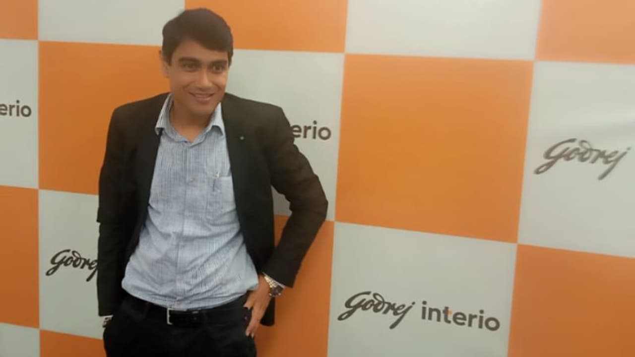 Godrej Interio: దసరా, దీపావళి సీజన్లో గోద్రెజ్ ఇంటిరీయో ఉత్పత్తులపై 30 శాతం డిస్కౌంట్..ఆఫర్ ఎప్పటి నుంచి అంటే Godrej Interio: దసరా, దీపావళి సీజన్లో గోద్రెజ్ ఇంటిరీయో ఉత్పత్తులపై 30 శాతం డిస్కౌంట్..ఆఫర్ ఎప్పటి నుంచి అంటే