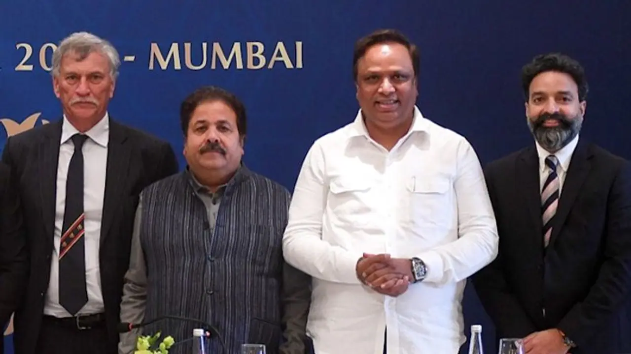 BCCI officials Roger Binny and Rajeev Shukla to visit Pakistan on PCB's invitation BCCI officials Roger Binny and Rajeev Shukla to visit Pakistan on PCB's invitation