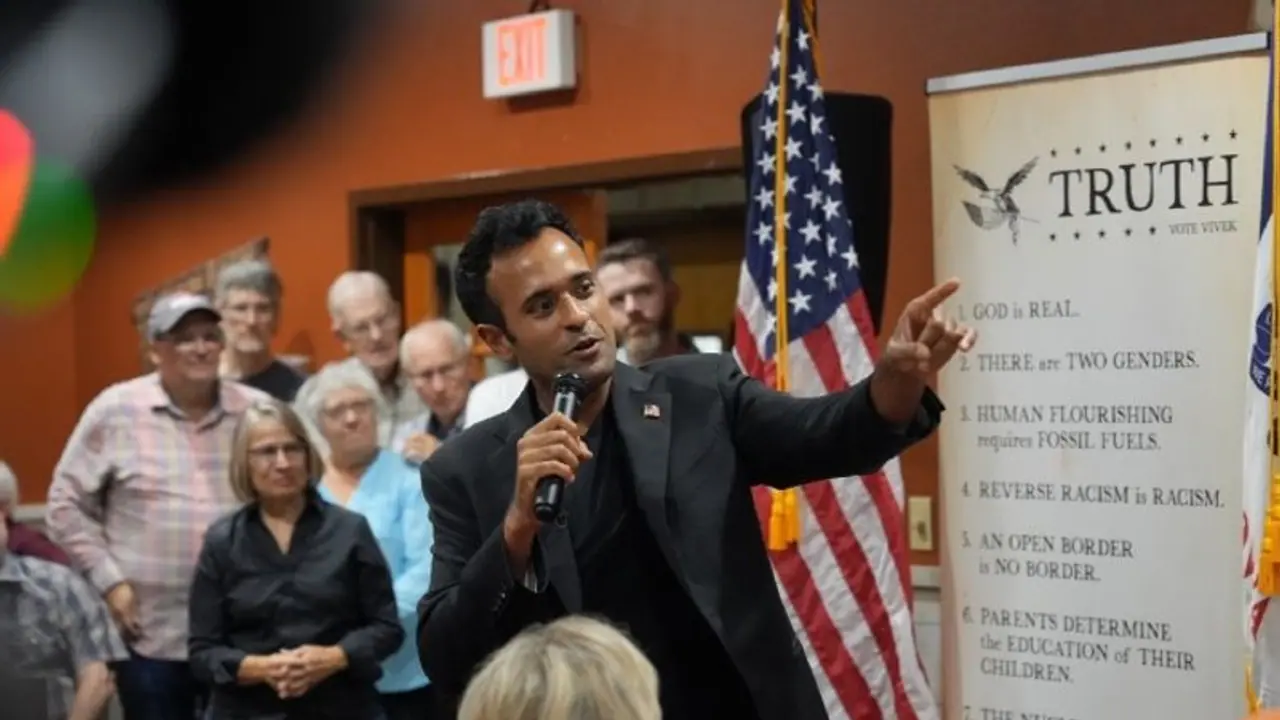 US Presidential Elections: Vivek Ramaswamy receives Rig Veda (WATCH) US Presidential Elections: Vivek Ramaswamy receives Rig Veda (WATCH)