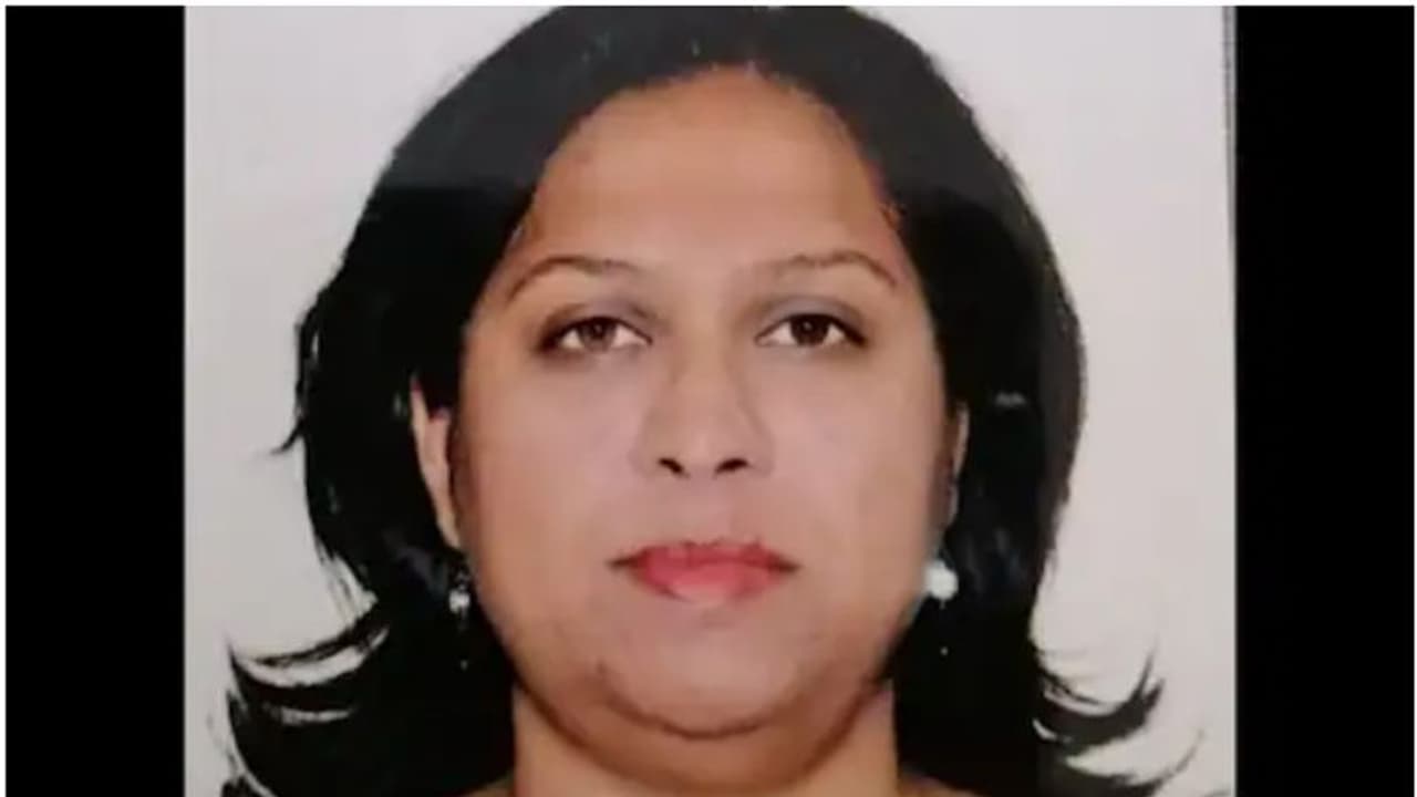 കുട്ടികളുടെ സംരക്ഷണം ഓസ്ട്രേലിയന് അധികൃതര് ഏറ്റെടുത്തു; ഇന്ത്യയിലെത്തി ജീവനൊടുക്കി ടെക്കി യുവതി കുട്ടികളുടെ സംരക്ഷണം ഓസ്ട്രേലിയന് അധികൃതര് ഏറ്റെടുത്തു; ഇന്ത്യയിലെത്തി ജീവനൊടുക്കി ടെക്കി യുവതി