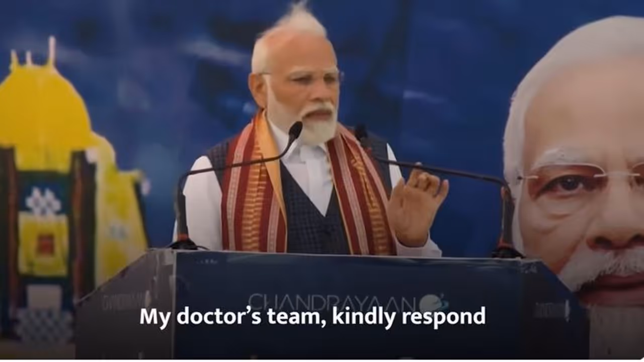 ಸಭೆ ವೇಳೆ ಕುಸಿದು ಬಿದ್ದ ವ್ಯಕ್ತಿ : ಭಾಷಣ ನಿಲ್ಲಿಸಿ ತನ್ನ ವೈದ್ಯರಿಗೆ ತಪಾಸಣೆಗೆ ಸೂಚಿಸಿದ ಪ್ರಧಾನಿ