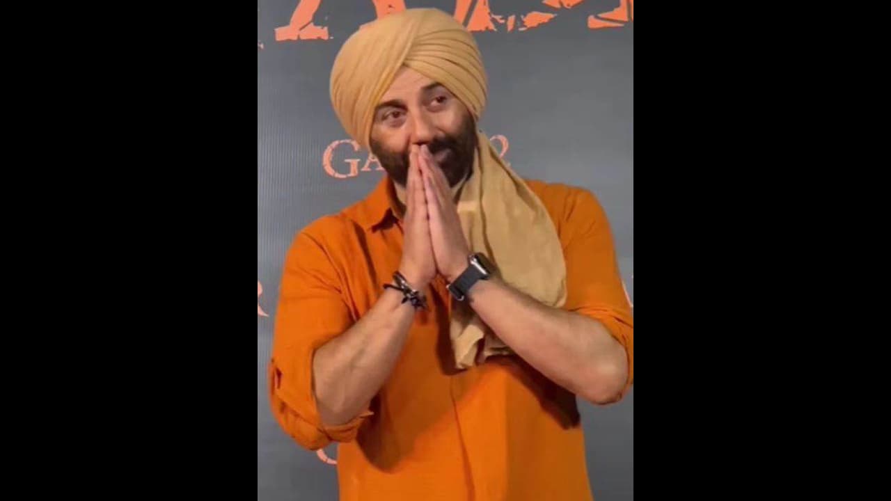 ಎರಡು ಟಿಕೆಟ್ ಖರೀದಿಗೆ 'ಗದರ್ 2' ತಂಡದಿಂದ ಭರ್ಜರಿ ಆಫರ್: ಡಿಟೇಲ್ಸ್ ಇಲ್ಲಿದೆ ಎರಡು ಟಿಕೆಟ್ ಖರೀದಿಗೆ 'ಗದರ್ 2' ತಂಡದಿಂದ ಭರ್ಜರಿ ಆಫರ್: ಡಿಟೇಲ್ಸ್ ಇಲ್ಲಿದೆ