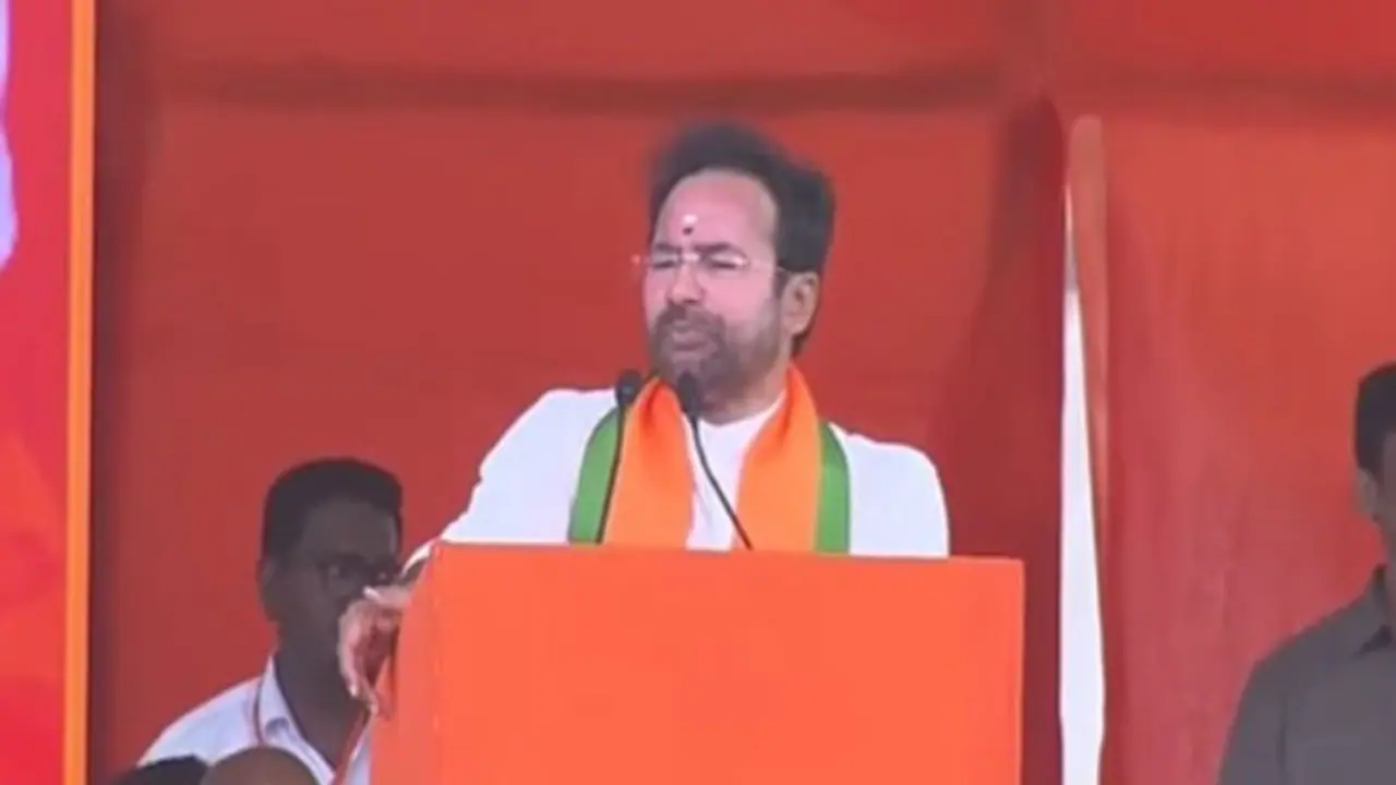 బంధువుల కోసం, భూముల కోసమే కొత్త జిల్లాల ఏర్పాటు : కేసీఆర్పై కిషన్ రెడ్డి సంచలన ఆరోపణలు బంధువుల కోసం, భూముల కోసమే కొత్త జిల్లాల ఏర్పాటు : కేసీఆర్పై కిషన్ రెడ్డి సంచలన ఆరోపణలు