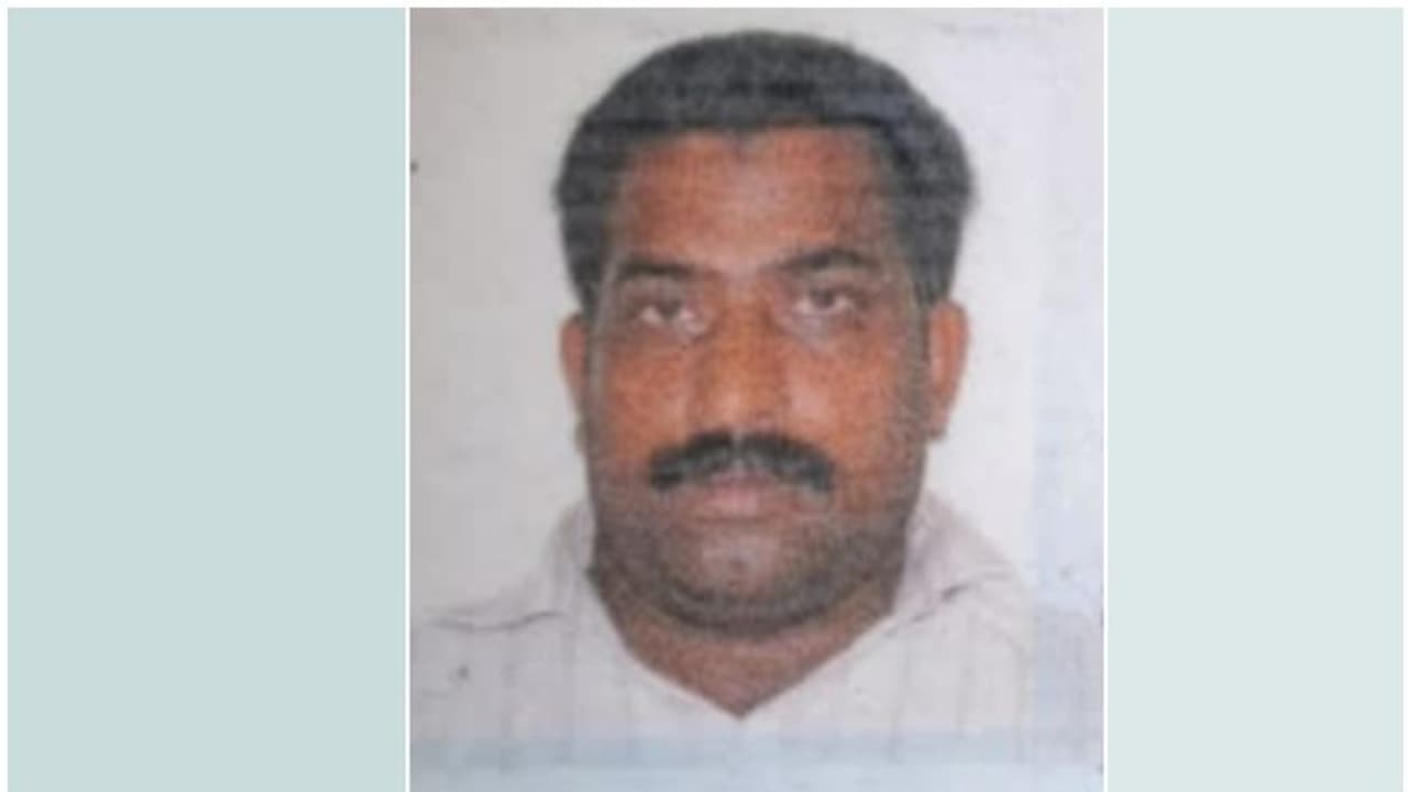 പ്രവാസി മലയാളി ഹൃദയാഘാതം മൂലം മരിച്ചു പ്രവാസി മലയാളി ഹൃദയാഘാതം മൂലം മരിച്ചു