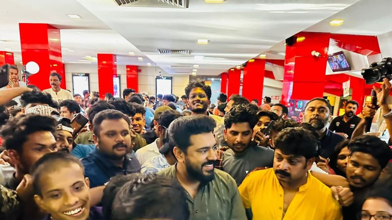 രാമചന്ദ്രബോസ്സ് & കോ വിജയം ആഘോഷിക്കാൻ ആലപ്പുഴയിൽ എത്തിയ നിവിൻ പോളിക്ക് വമ്പൻ സ്വീകരണം