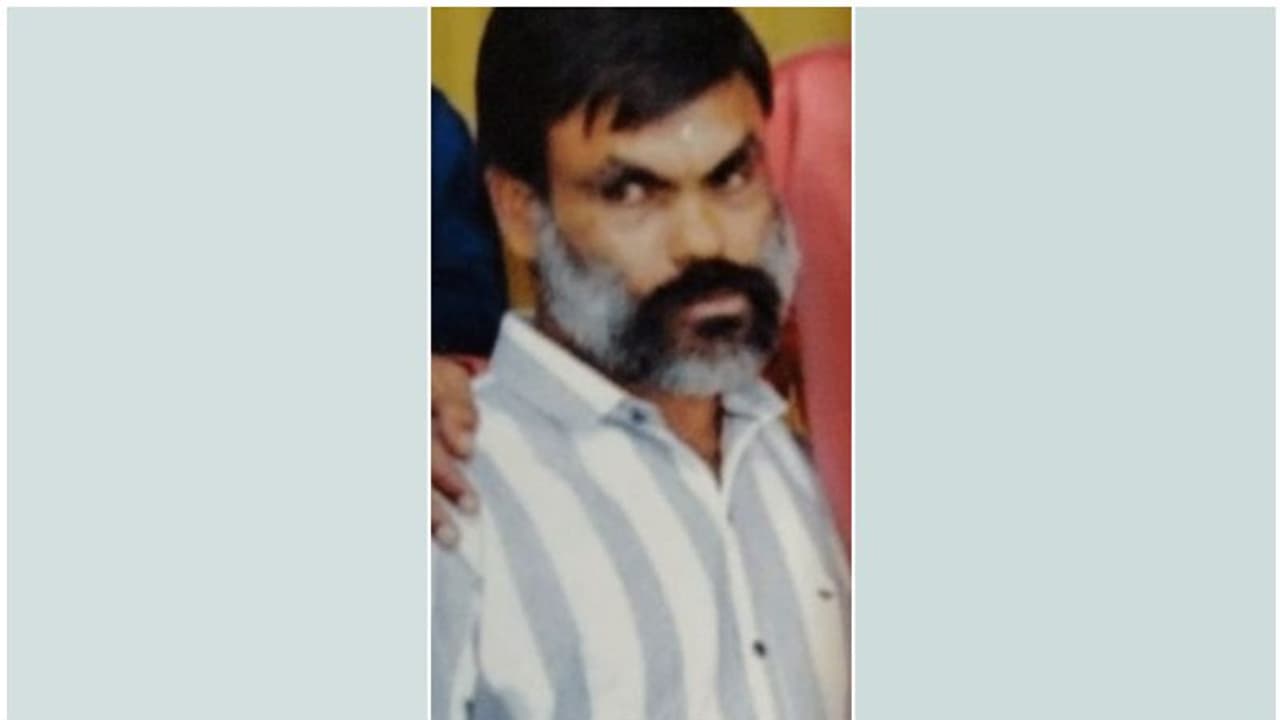 എവിടെ പോയെന്ന് ഒരു പിടിയുമില്ല, രത്നാകരനെ കാണാതായിട്ട് 23 ദിവസം; ആകെയുള്ള സൂചന ബസിലെ ക്യാമറ ദൃശ്യങ്ങൾ മാത്രം എവിടെ പോയെന്ന് ഒരു പിടിയുമില്ല, രത്നാകരനെ കാണാതായിട്ട് 23 ദിവസം; ആകെയുള്ള സൂചന ബസിലെ ക്യാമറ ദൃശ്യങ്ങൾ മാത്രം