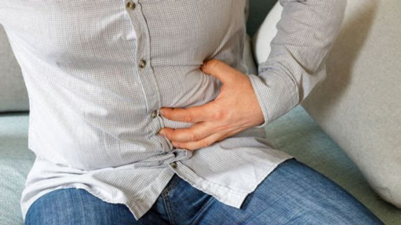 നോൺ ആൽക്കഹോളിക് ഫാറ്റി ലിവര്‍ രോഗം; ജീവിതശൈലിയിൽ ശ്ര​ദ്ധിക്കേണ്ട കാര്യങ്ങളും കഴിക്കേണ്ട ഭക്ഷണങ്ങളും...