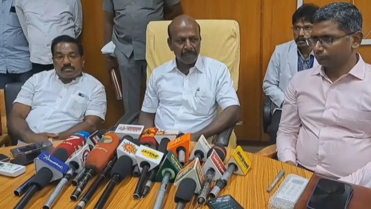 நீட் தேர்வில் தவறுகளே நடக்கவில்லை என்பது முழு பூசணிக்காயை சோற்றில் மறைப்பதற்கு சமம் அமைச்சர் விமர்சனம்