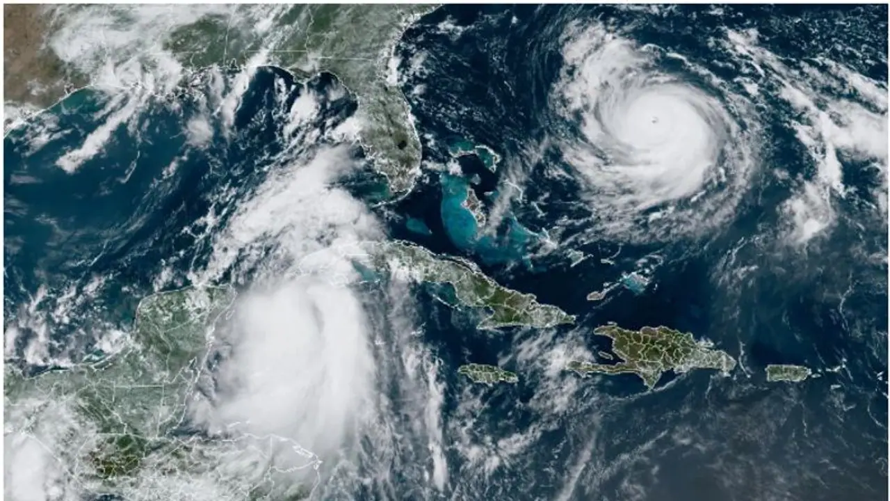 ആഞ്ഞടിക്കുക 120 കി.മീ വേഗതയിൽ, ഭീഷണിയായി ഇഡാലിയ ചുഴലി; നിലം തൊട്ടാൽ കനത്ത മഴക്കും, വെള്ളപ്പൊക്കത്തിനും സാധ്യത ആഞ്ഞടിക്കുക 120 കി.മീ വേഗതയിൽ, ഭീഷണിയായി ഇഡാലിയ ചുഴലി; നിലം തൊട്ടാൽ കനത്ത മഴക്കും, വെള്ളപ്പൊക്കത്തിനും സാധ്യത