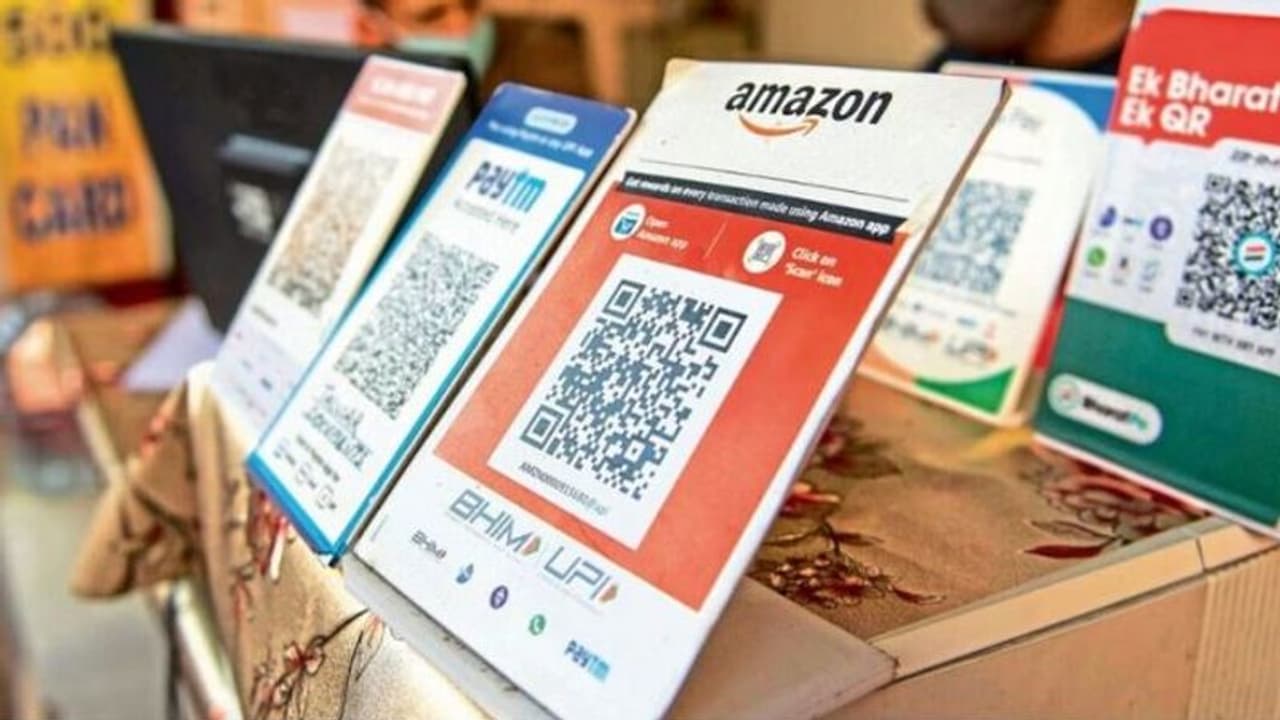 അക്കൗണ്ടിൽ മതിയായ ബാലൻസ് ഇല്ലേ? പേടിക്കേണ്ട, ഇനി മുതൽ യുപിഐ പേയ്മെന്റ് നടത്താം അക്കൗണ്ടിൽ മതിയായ ബാലൻസ് ഇല്ലേ? പേടിക്കേണ്ട, ഇനി മുതൽ യുപിഐ പേയ്മെന്റ് നടത്താം