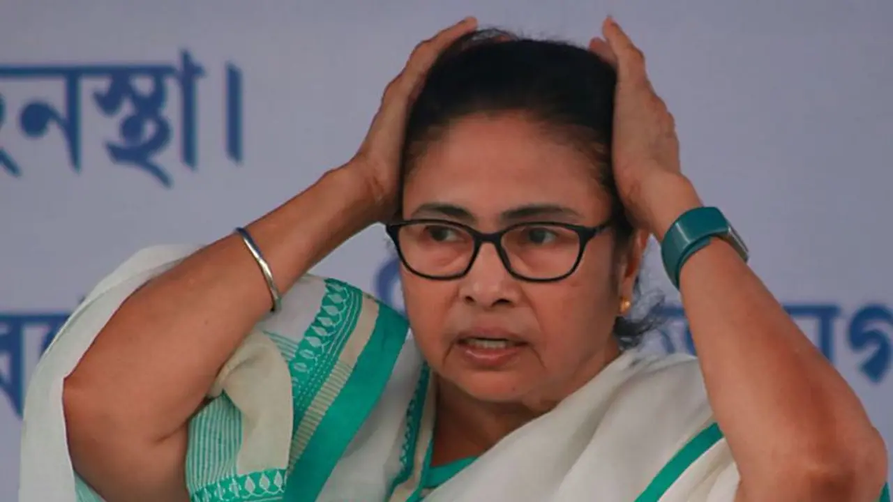 Sandeshkhali Protest: बंगाल में राष्ट्रपति शासन लागू करने की सिफारिश,जानें क्या है संदेशखाली विवाद? Sandeshkhali Protest: बंगाल में राष्ट्रपति शासन लागू करने की सिफारिश,जानें क्या है संदेशखाली विवाद?