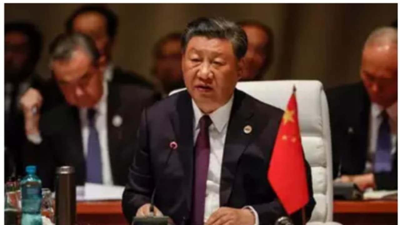 ജി 20 ഉച്ചകോടിയിൽ നിന്ന് ഷീ ജിൻ പിങ് വിട്ടുനിന്നേക്കും; പ്രധാനമന്ത്രി ലി ചിയാങ് പകരമെത്തുമെന്ന് റിപ്പോർട്ട് ജി 20 ഉച്ചകോടിയിൽ നിന്ന് ഷീ ജിൻ പിങ് വിട്ടുനിന്നേക്കും; പ്രധാനമന്ത്രി ലി ചിയാങ് പകരമെത്തുമെന്ന് റിപ്പോർട്ട്