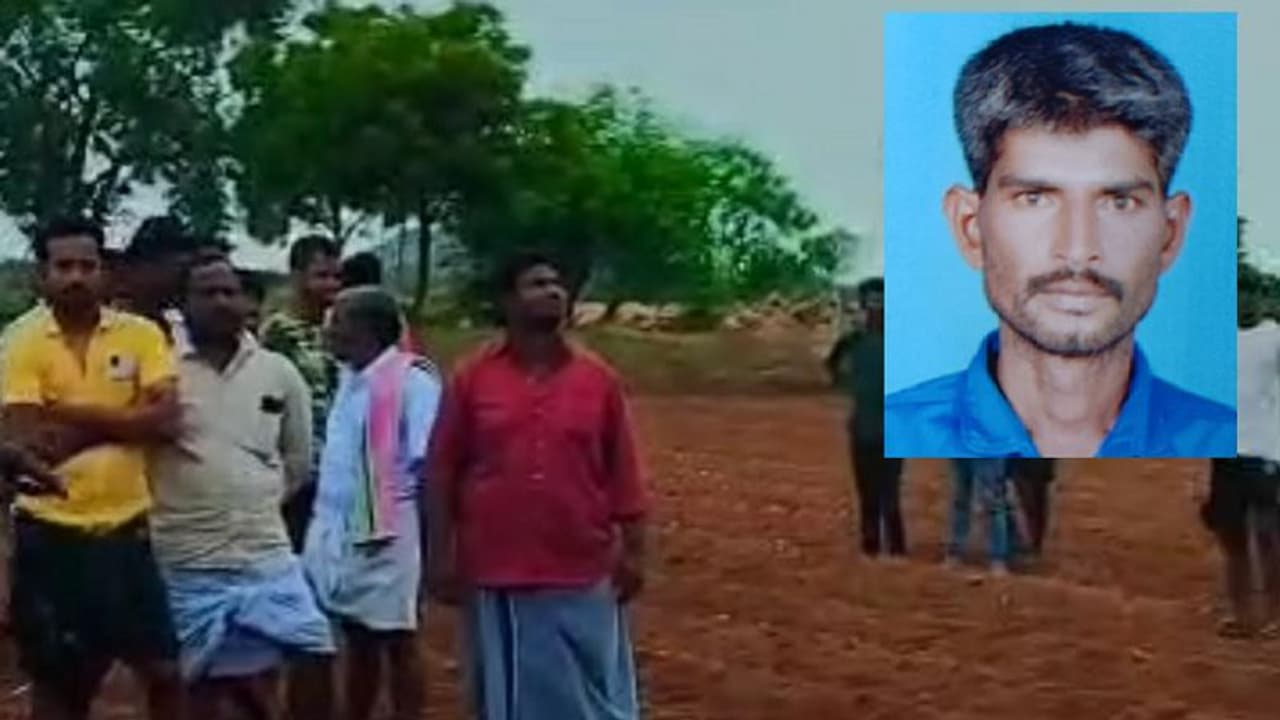 ಕರೆಂಟ್ ಕಂಬವೇರಿದ್ದ ಎಲೆಕ್ಟ್ರಿಶಿಯನ್ ಸಾವು, ರುಂಡ ಮುಂಡ ಬೇರ್ಪಟ್ಟು ಘೋರ ದುರಂತ: ಕುಟುಂಬಸ್ಥರ ಅಕ್ರಂದನ ಕರೆಂಟ್ ಕಂಬವೇರಿದ್ದ ಎಲೆಕ್ಟ್ರಿಶಿಯನ್ ಸಾವು, ರುಂಡ ಮುಂಡ ಬೇರ್ಪಟ್ಟು ಘೋರ ದುರಂತ: ಕುಟುಂಬಸ್ಥರ ಅಕ್ರಂದನ