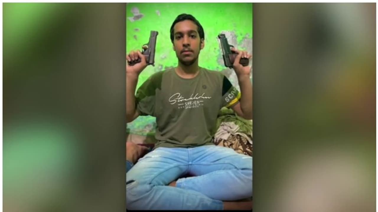 ആമസോൺ കമ്പനി മാനേജരെ നടുറോഡിൽ വെടിവച്ചുകൊന്ന കേസ്; 18 കാരന്‍ പിടിയിൽ