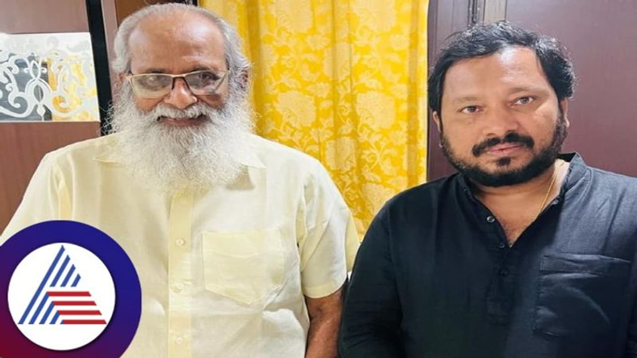 ಕಿಚ್ಚ ಸುದೀಪ್ ಮುಂದಿನ ಚಿತ್ರಕ್ಕೆ ಆರ್.ಚಂದ್ರು ನಿರ್ದೇಶನ: ಕತೆ, ಚಿತ್ರಕತೆ ಬರೆದಿದ್ದು ರಾಜಮೌಳಿ ತಂದೆ ವಿಜಯೇಂದ್ರ ಪ್ರಸಾದ್ ಕಿಚ್ಚ ಸುದೀಪ್ ಮುಂದಿನ ಚಿತ್ರಕ್ಕೆ ಆರ್.ಚಂದ್ರು ನಿರ್ದೇಶನ: ಕತೆ, ಚಿತ್ರಕತೆ ಬರೆದಿದ್ದು ರಾಜಮೌಳಿ ತಂದೆ ವಿಜಯೇಂದ್ರ ಪ್ರಸಾದ್