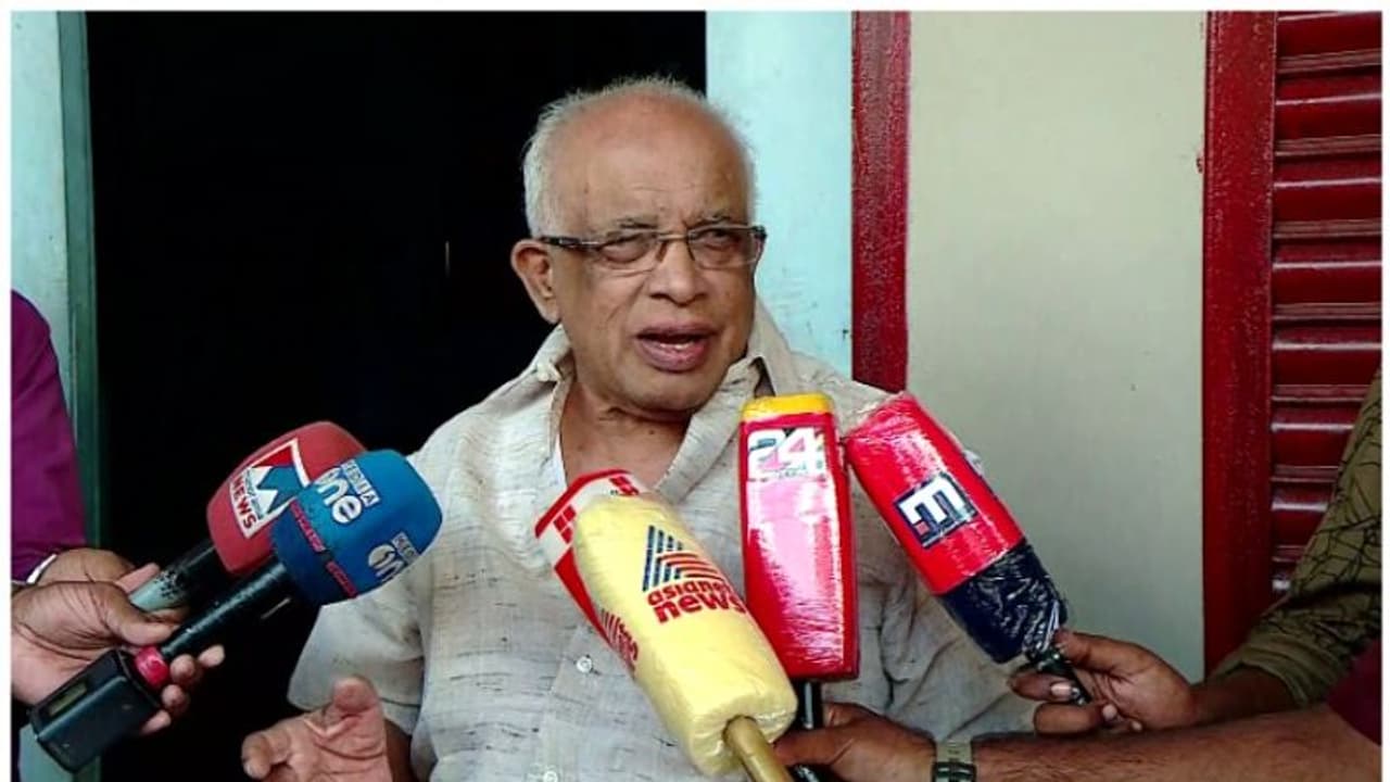 തൽക്കാലം വൈദ്യുതി നിയന്ത്രണമില്ല, ജനം സഹകരിച്ചാൽ വൈദ്യുതി നിയന്ത്രണം ഒഴിവാക്കാനാകും: മന്ത്രി കെ കൃഷ്ണൻകുട്ടി തൽക്കാലം വൈദ്യുതി നിയന്ത്രണമില്ല, ജനം സഹകരിച്ചാൽ വൈദ്യുതി നിയന്ത്രണം ഒഴിവാക്കാനാകും: മന്ത്രി കെ കൃഷ്ണൻകുട്ടി