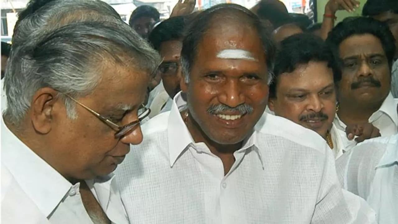 பெண் குழந்தைகளின் வங்கி கணக்கில் வைப்பு தொகையாக ரூ.50 ஆயிரம்; தொடங்கி வைத்தார் முதல்வர்