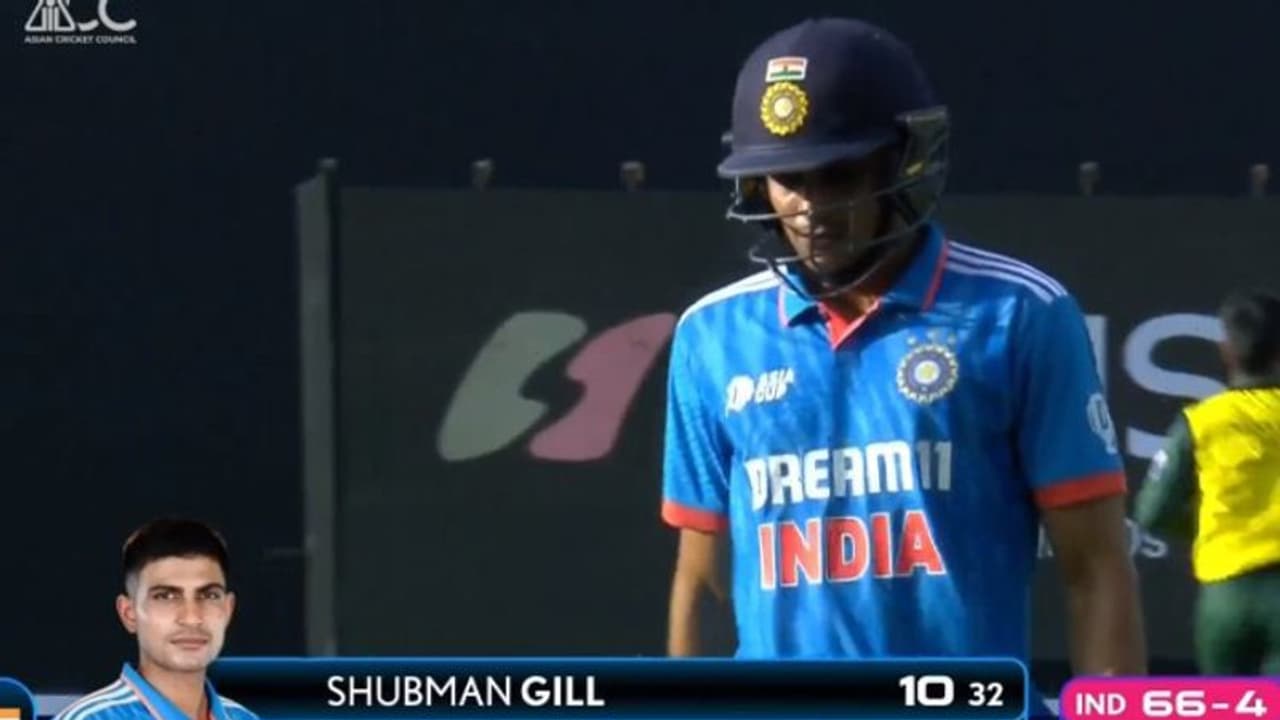 അഹമ്മദാബാദിലായിരുന്നെങ്കിൽ കാണിച്ചു തരാമായിരുന്നു, വീണ്ടും നിരാശപ്പെടുത്തിയ ഗില്ലിനെ പൊരിച്ച് ആരാധകർ വീഡിയോ അഹമ്മദാബാദിലായിരുന്നെങ്കിൽ കാണിച്ചു തരാമായിരുന്നു, വീണ്ടും നിരാശപ്പെടുത്തിയ ഗില്ലിനെ പൊരിച്ച് ആരാധകർ വീഡിയോ