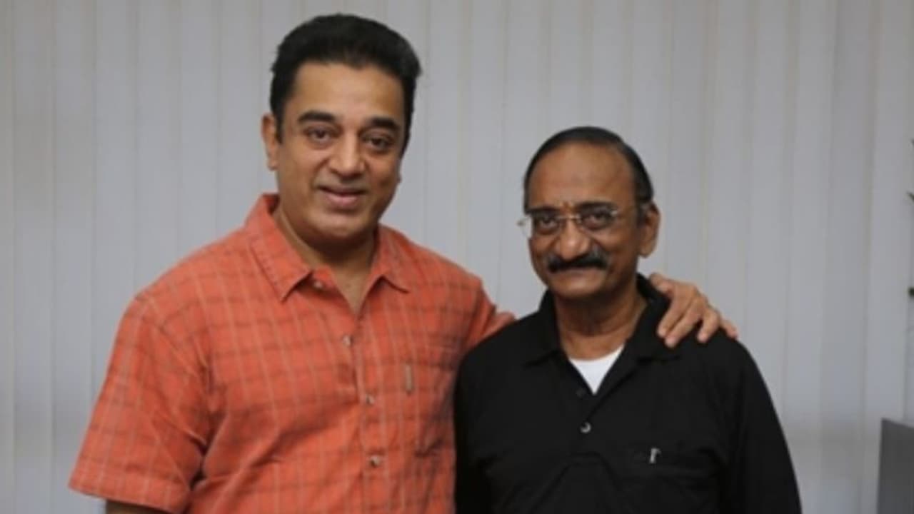 "உயிரோட்டம் அளிக்கும் ஆற்றல் கொண்டவர்".. மறைந்த நடிகர் ஆர்.எஸ். சிவாஜி புகழாரம் சூட்டிய உலக நாயகன்! "உயிரோட்டம் அளிக்கும் ஆற்றல் கொண்டவர்".. மறைந்த நடிகர் ஆர்.எஸ். சிவாஜி புகழாரம் சூட்டிய உலக நாயகன்!