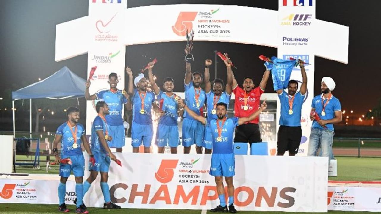 ಹಾಕಿ ಫೈವ್ಸ್: ಪಾಕಿಸ್ತಾನವನ್ನು ಬಗ್ಗುಬಡಿದು ಭಾರತ ಚಾಂಪಿಯನ್ ಹಾಕಿ ಫೈವ್ಸ್: ಪಾಕಿಸ್ತಾನವನ್ನು ಬಗ್ಗುಬಡಿದು ಭಾರತ ಚಾಂಪಿಯನ್