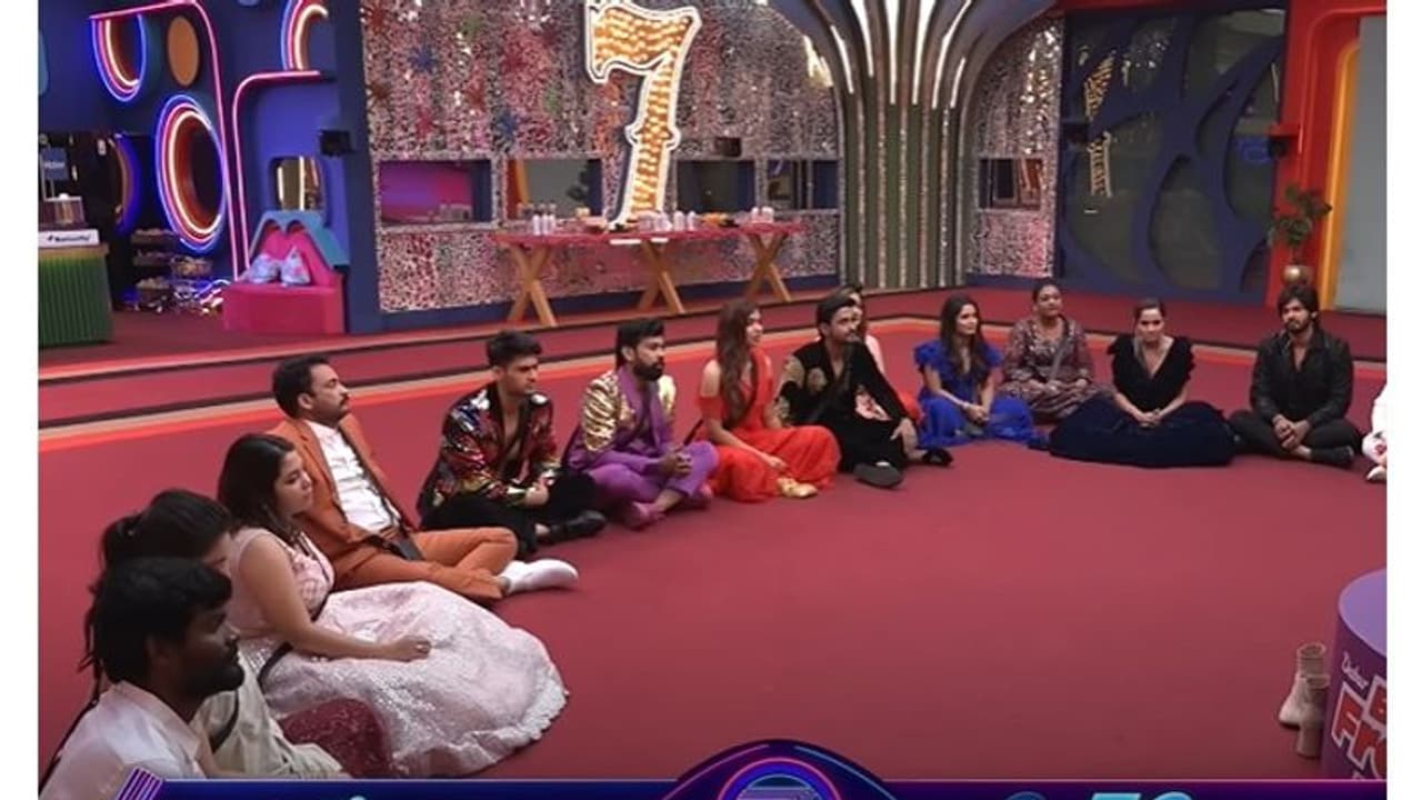 BiggBossTelugu7: బోల్డ్ ప్రశ్నలతో షకీలాని కెలికిన టేస్టీ తేజ.. రూ.35 లక్షల ఆఫర్ వదులుకున్నందుకు శివాజీ బాధ BiggBossTelugu7: బోల్డ్ ప్రశ్నలతో షకీలాని కెలికిన టేస్టీ తేజ.. రూ.35 లక్షల ఆఫర్ వదులుకున్నందుకు శివాజీ బాధ