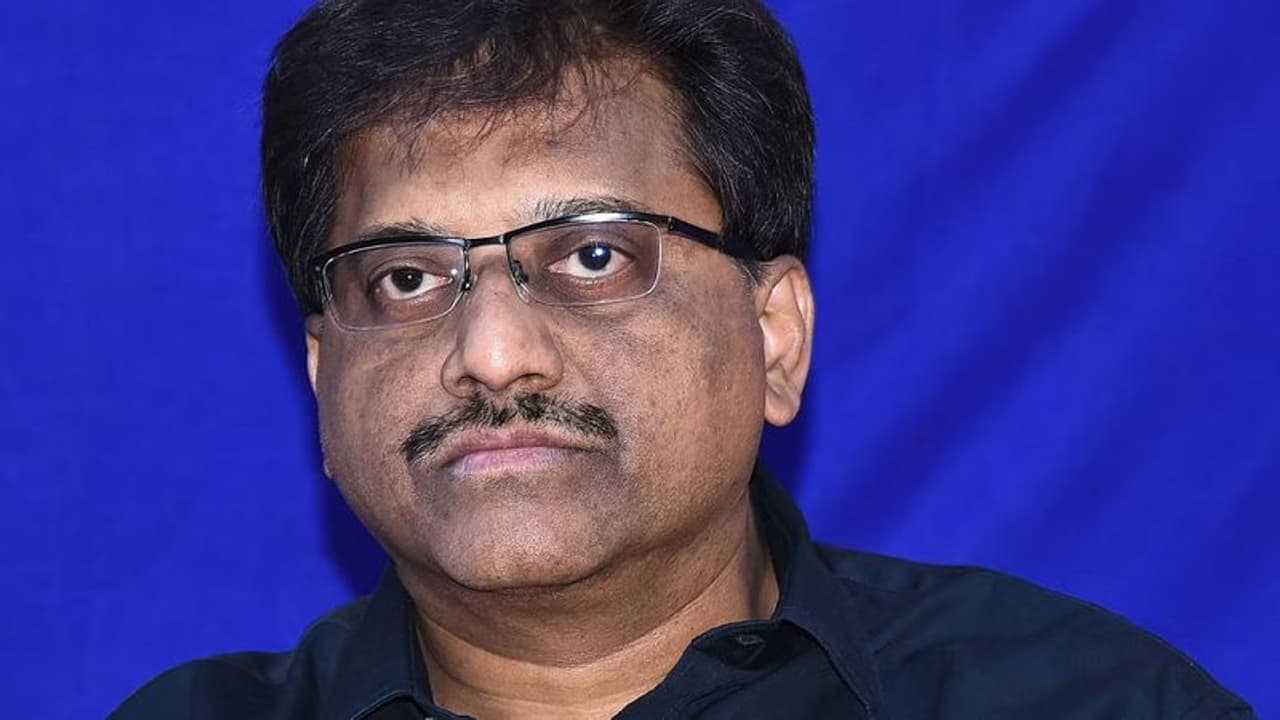 15 ದಿನಗಳಲ್ಲಿ ಸರಿಯಾಗದಿದ್ದರೆ ಮತ್ತಷ್ಟುವಿಚಾರ ಬಹಿರಂಗ: ಬಿಜೆಪಿಗೆ ಪ್ರದೀಪ್ ಶೆಟ್ಟರ್ ಎಚ್ಚರಿಕೆ 15 ದಿನಗಳಲ್ಲಿ ಸರಿಯಾಗದಿದ್ದರೆ ಮತ್ತಷ್ಟುವಿಚಾರ ಬಹಿರಂಗ: ಬಿಜೆಪಿಗೆ ಪ್ರದೀಪ್ ಶೆಟ್ಟರ್ ಎಚ್ಚರಿಕೆ