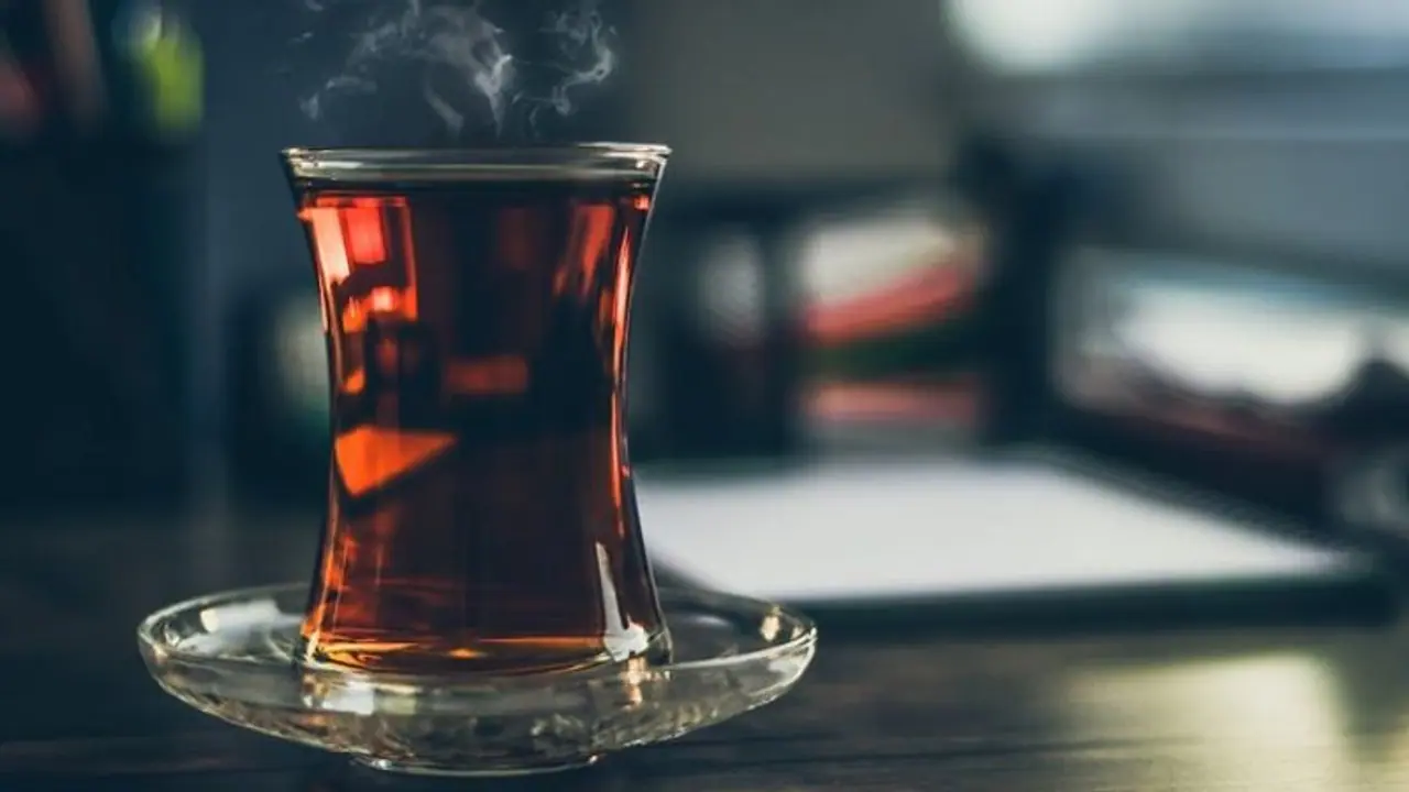 Wrinkle reduction to acne control: 7 Skin benefits of drinking Black tea daily Wrinkle reduction to acne control: 7 Skin benefits of drinking Black tea daily