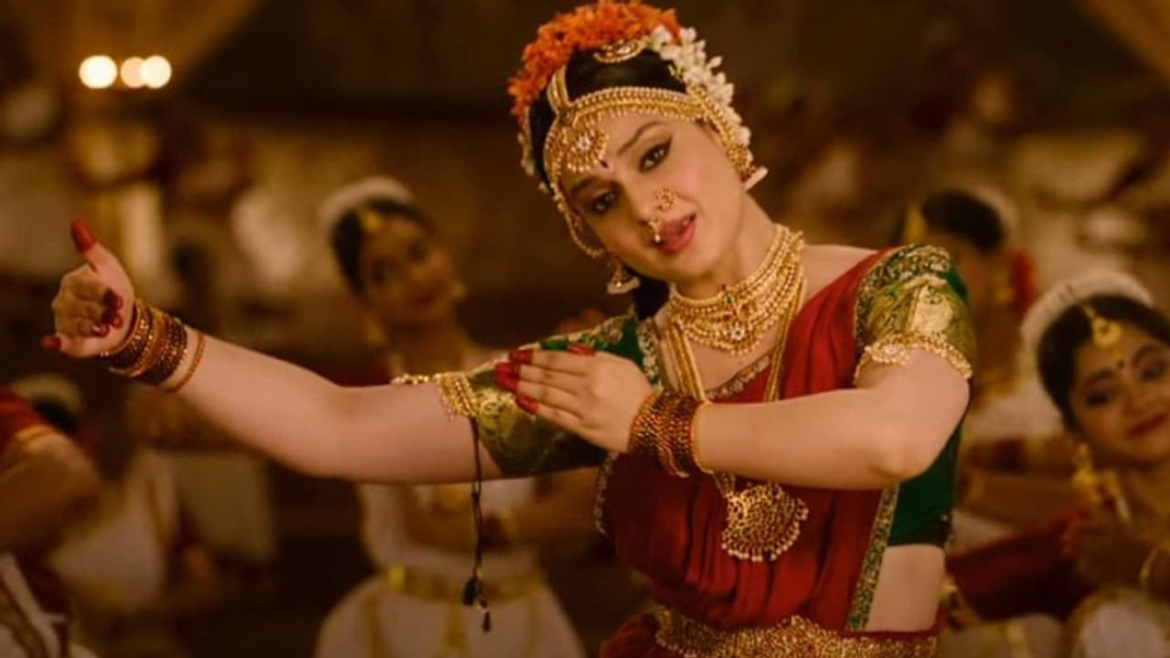 சந்திரமுகி 2.. முதல் சாய்ஸ் கங்கனா இல்லை.. ரவுடி பேபிதானாம்? செமயா இருந்திருக்குமே வருந்தும் ரசிகர்கள்! சந்திரமுகி 2.. முதல் சாய்ஸ் கங்கனா இல்லை.. ரவுடி பேபிதானாம்? செமயா இருந்திருக்குமே வருந்தும் ரசிகர்கள்!