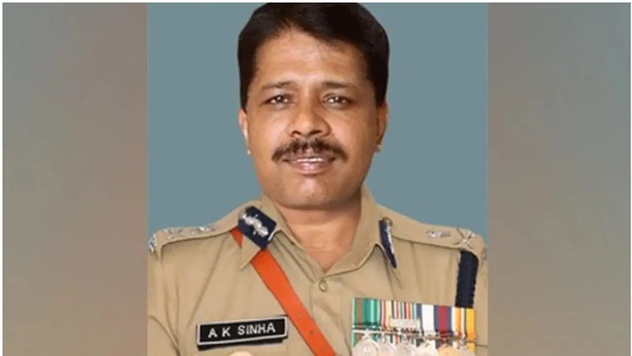 എസ് പി ജി തലവൻ അരുൺ കുമാർ സിൻഹ അന്തരിച്ചു എസ് പി ജി തലവൻ അരുൺ കുമാർ സിൻഹ അന്തരിച്ചു