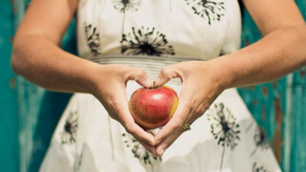 ഹൃദയത്തെ ആരോഗ്യത്തോടെ കാത്തുസൂക്ഷിക്കാന്‍ കഴിക്കേണ്ട ഭക്ഷണങ്ങള്‍...