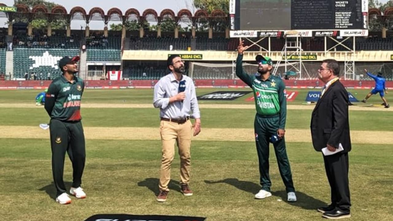 ഏഷ്യാ കപ്പ്: സൂപ്പര്‍ ഫോറിലെ ആദ്യ മത്സരത്തില്‍ പാകിസ്ഥാനെതിരെ ബംഗ്ലാദേശിന് ടോസ്; ടീമില്‍ മാറ്റം