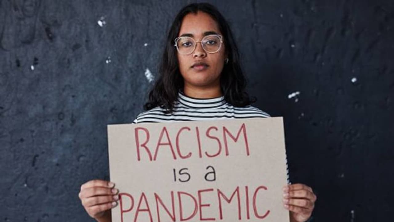 ഓസ്ട്രേലിയയിൽ ഇന്ത്യക്കാരനെതിരെ കടുത്ത വംശീയ പരാമർശം, സസ്പെൻഡ് ചെയ്തു ഓസ്ട്രേലിയയിൽ ഇന്ത്യക്കാരനെതിരെ കടുത്ത വംശീയ പരാമർശം, സസ്പെൻഡ് ചെയ്തു