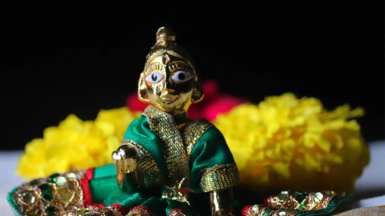 Janmashtami पर बनाएं कृष्ण का प्रिय भोग गोपालकाला, प्रसन्न होंगे भगवान 