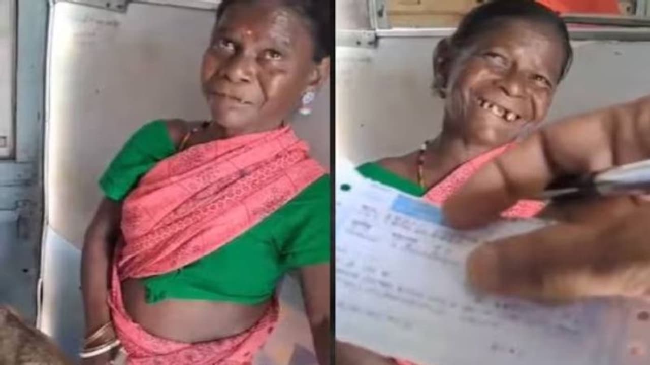 ട്രെയിനില് ഒപ്പം കൂട്ടിയ ആടിനും ടിക്കറ്റ്, സ്ത്രീയുടെ സത്യസന്ധതയെ അഭിനന്ദിച്ച് നെറ്റിസൺസ് ട്രെയിനില് ഒപ്പം കൂട്ടിയ ആടിനും ടിക്കറ്റ്, സ്ത്രീയുടെ സത്യസന്ധതയെ അഭിനന്ദിച്ച് നെറ്റിസൺസ്