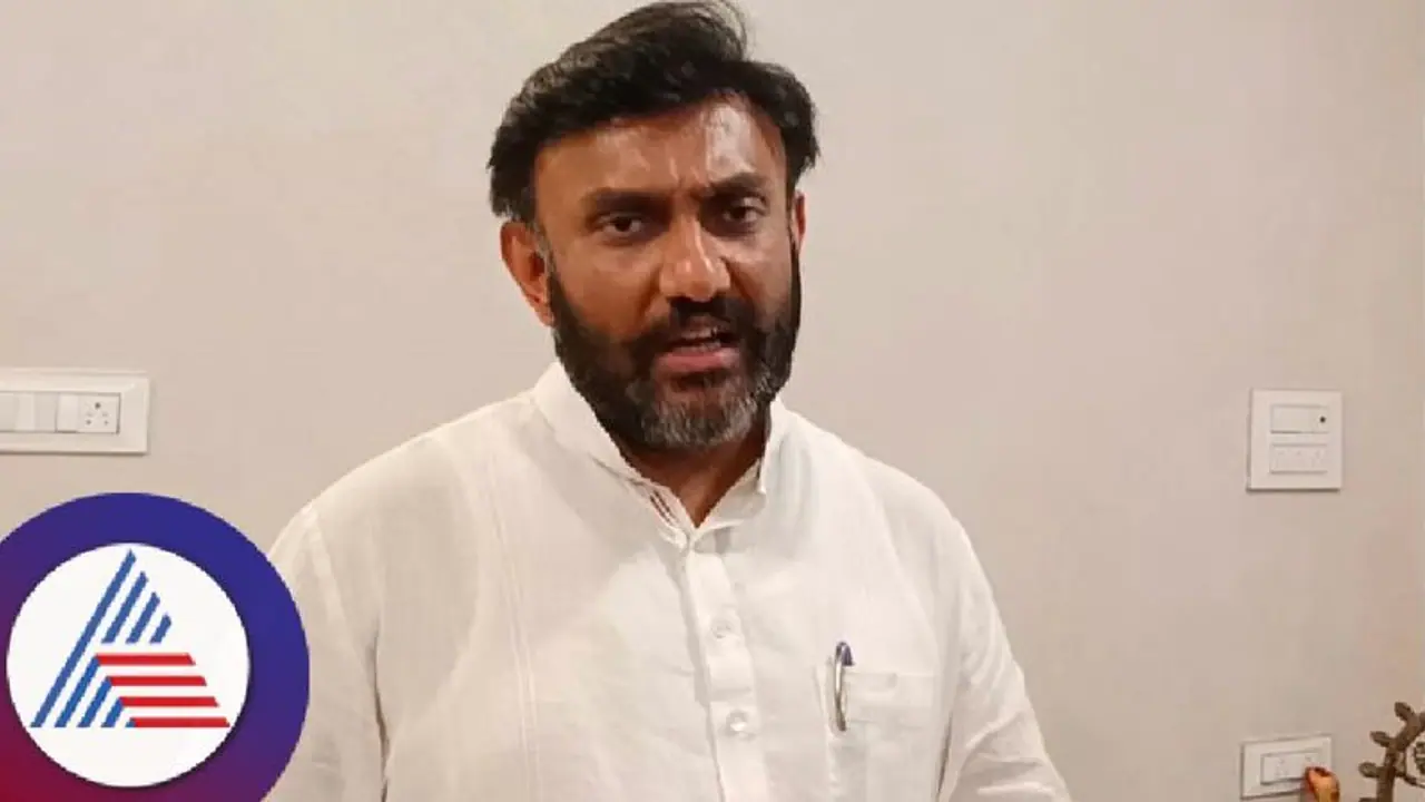 'ಭಾರತ್ ಜೋಡೋ' ಎಂದವರಿಂದ 'ಭಾರತ'ಕ್ಕೆ ವಿರೋಧ: ಡಾ.ಕೆ ಸುಧಾಕರ್ ಟೀಕೆ 'ಭಾರತ್ ಜೋಡೋ' ಎಂದವರಿಂದ 'ಭಾರತ'ಕ್ಕೆ ವಿರೋಧ: ಡಾ.ಕೆ ಸುಧಾಕರ್ ಟೀಕೆ