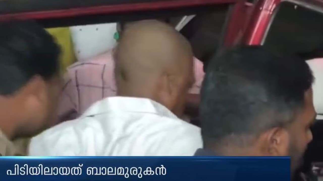 മുടി മുറിച്ച് രുപം മാറ്റിയ ബുദ്ധി ഫോൺ മാറാൻ കാട്ടിയില്ല! വിദ​ഗ്ധമായി പൊലീസിനെ പറ്റിച്ച കള്ളൻ കുടുങ്ങിയതിങ്ങനെ