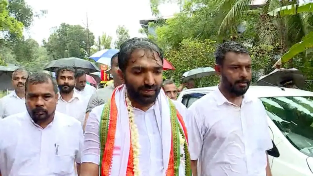 ചെറുകുടൽ പരാമർശത്തിൽ സൈബർ ആക്രമണം; പ്രതികരണവുമായി ചാണ്ടി ഉമ്മൻ