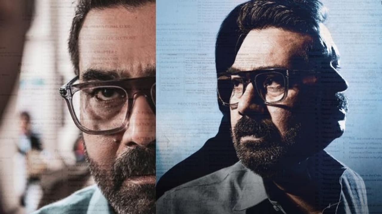 തീഷ്ണമായ നോട്ടവുമായി ബിജു മേനോൻ; പിറന്നാള് ദിനത്തില് 'ഗരുഡന്' പോസ്റ്റര് എത്തി തീഷ്ണമായ നോട്ടവുമായി ബിജു മേനോൻ; പിറന്നാള് ദിനത്തില് 'ഗരുഡന്' പോസ്റ്റര് എത്തി