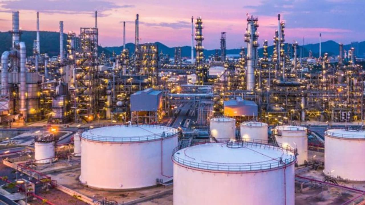 1200 കോടിയുടെ പെട്രോ കെമിക്കല് പാര്ക്ക്; രണ്ടാമത്തെ യൂണിറ്റ് പ്രവര്ത്തനം ആരംഭിച്ചെന്ന് മന്ത്രി 1200 കോടിയുടെ പെട്രോ കെമിക്കല് പാര്ക്ക്; രണ്ടാമത്തെ യൂണിറ്റ് പ്രവര്ത്തനം ആരംഭിച്ചെന്ന് മന്ത്രി