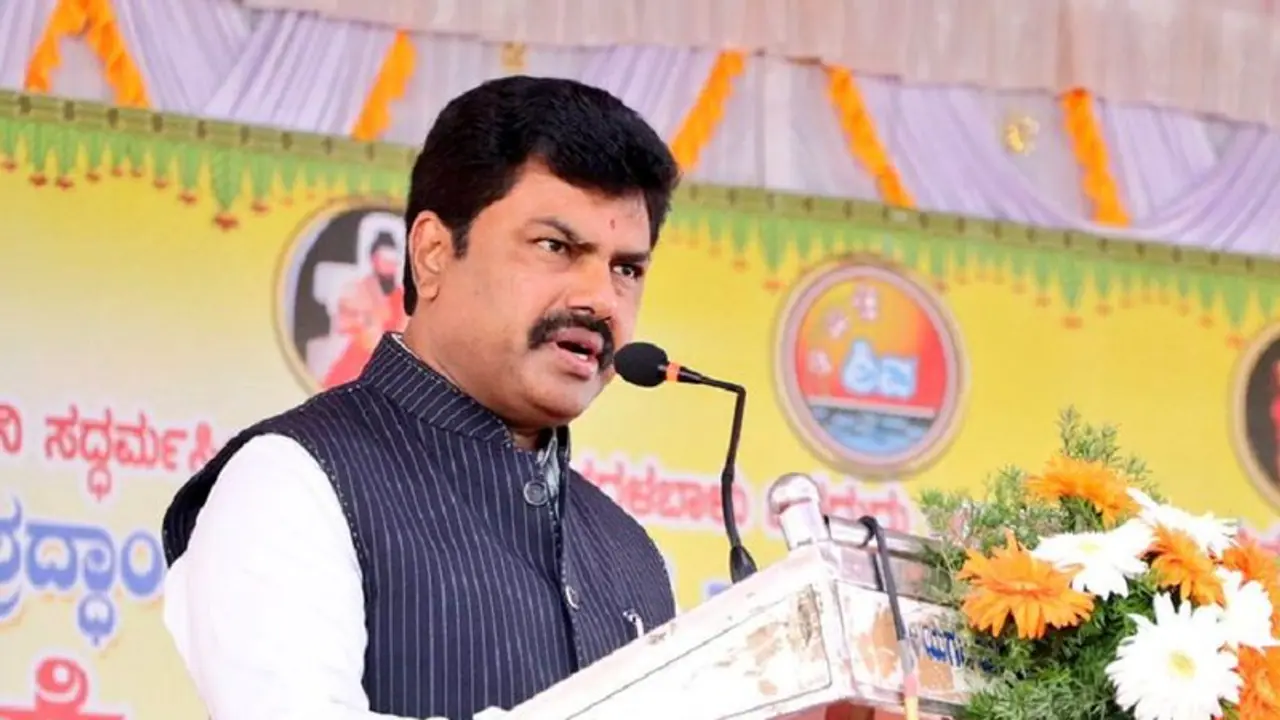 Shimoga MP BY Raghavendra promises Shimoga Bhadravati Metro rail system if re elected