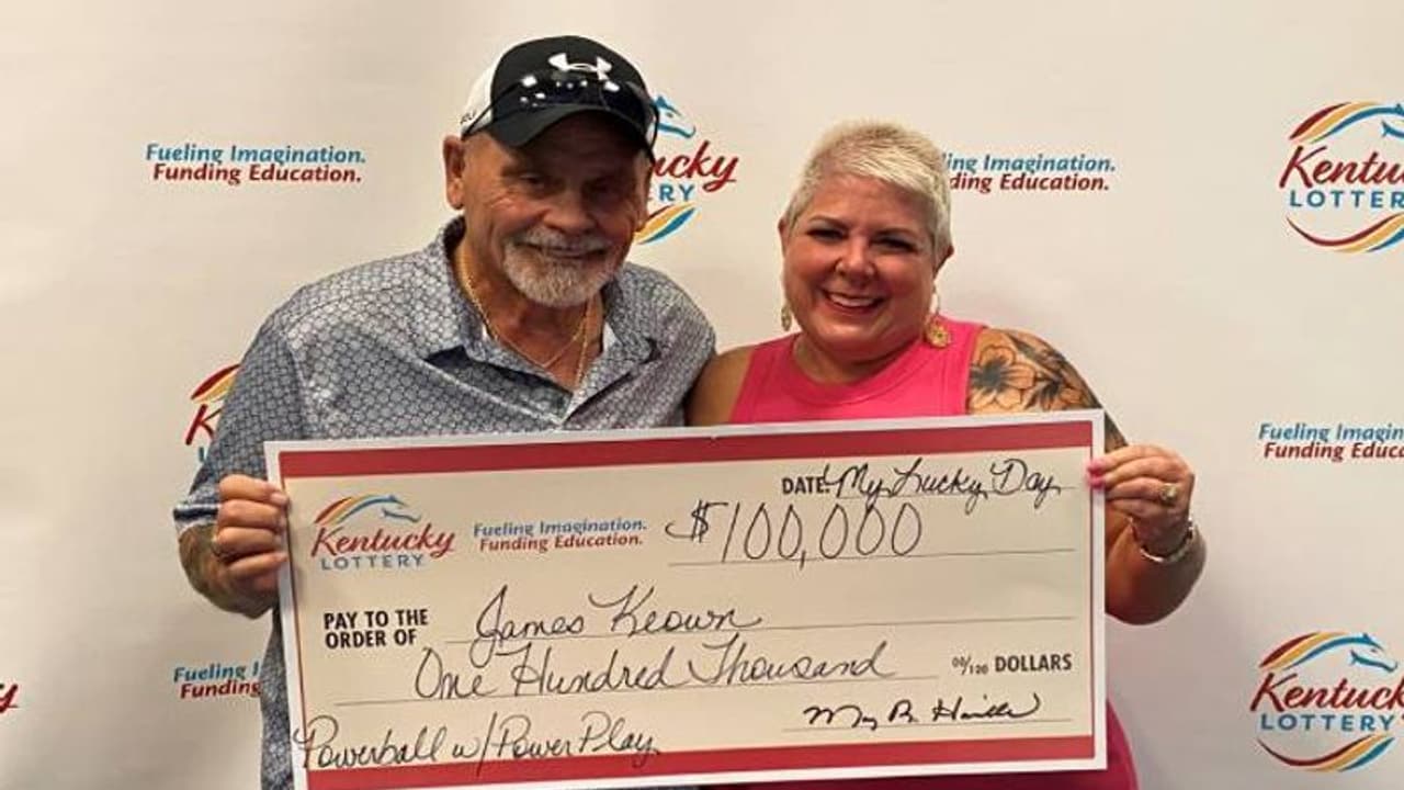 ലോട്ടറിയടിച്ച വിവരമറിഞ്ഞ ഉടനെ ബോസിനെ വിളിച്ചു, സ്‍കൂൾ ബസ് ഡ്രൈവർ പറഞ്ഞത് ഇത്