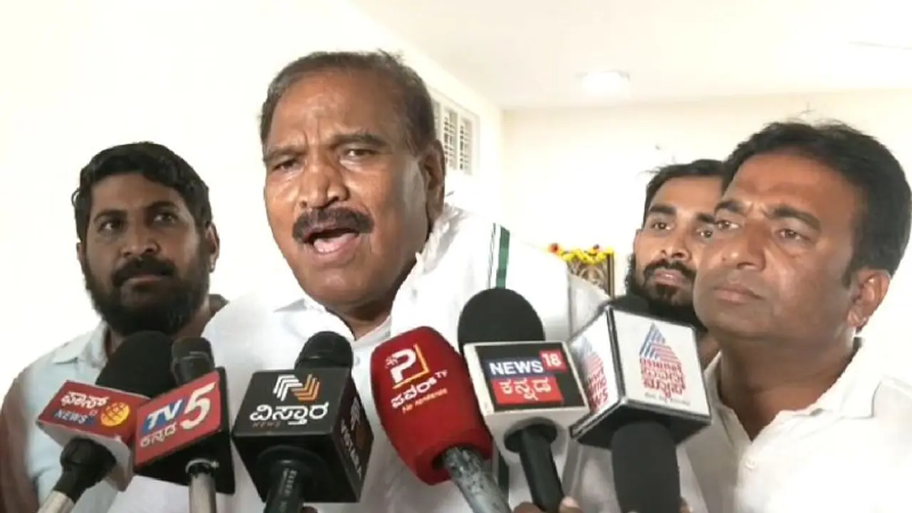 ಬಿಜೆಪಿಯವರು ಸಿದ್ದರಾಮಯ್ಯ ಸರ್ಕಾರ ಅಲುಗಾಡಿಸಿದರೆ ರಕ್ತಕ್ರಾಂತಿ ಆಗುತ್ತೆ; ಶಾಸಕ ಶಿವಲಿಂಗೇಗೌಡ ಎಚ್ಚರಿಕೆ ಬಿಜೆಪಿಯವರು ಸಿದ್ದರಾಮಯ್ಯ ಸರ್ಕಾರ ಅಲುಗಾಡಿಸಿದರೆ ರಕ್ತಕ್ರಾಂತಿ ಆಗುತ್ತೆ; ಶಾಸಕ ಶಿವಲಿಂಗೇಗೌಡ ಎಚ್ಚರಿಕೆ