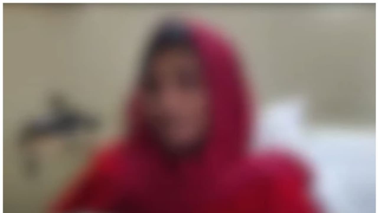 വാഹനത്തിന് സൈഡ് കൊടുക്കുന്നതിനെ ചൊല്ലി തർക്കം; എസ്ഐ അടക്കമുള്ള സംഘം മർദ്ദിച്ചെന്ന് യുവതിയുടെ പരാതി വാഹനത്തിന് സൈഡ് കൊടുക്കുന്നതിനെ ചൊല്ലി തർക്കം; എസ്ഐ അടക്കമുള്ള സംഘം മർദ്ദിച്ചെന്ന് യുവതിയുടെ പരാതി