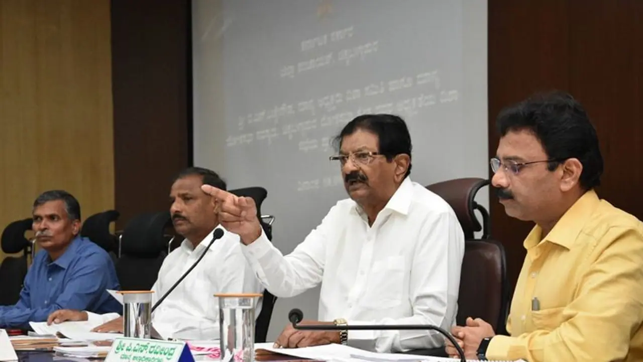 ಹೊಸಕೋಟೆ ಚಿಂತಾಮಣಿ ರಾಜ್ಯ ಹೆದ್ದಾರಿ ಮೇಲ್ದರ್ಜೆಗೆ ಪ್ರಸ್ತಾವನೆ: ಸಂಸದ ಬಿ.ಎನ್.ಬಚ್ಚೇಗೌಡ ಹೊಸಕೋಟೆ ಚಿಂತಾಮಣಿ ರಾಜ್ಯ ಹೆದ್ದಾರಿ ಮೇಲ್ದರ್ಜೆಗೆ ಪ್ರಸ್ತಾವನೆ: ಸಂಸದ ಬಿ.ಎನ್.ಬಚ್ಚೇಗೌಡ